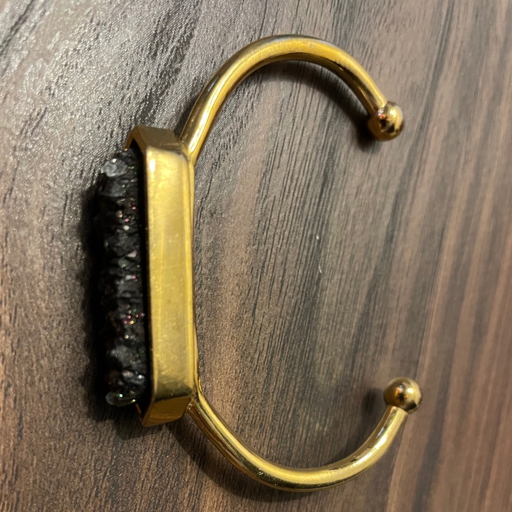 Kinsley armelle black stone bracelet